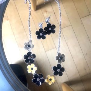 Flower necklace and earrings